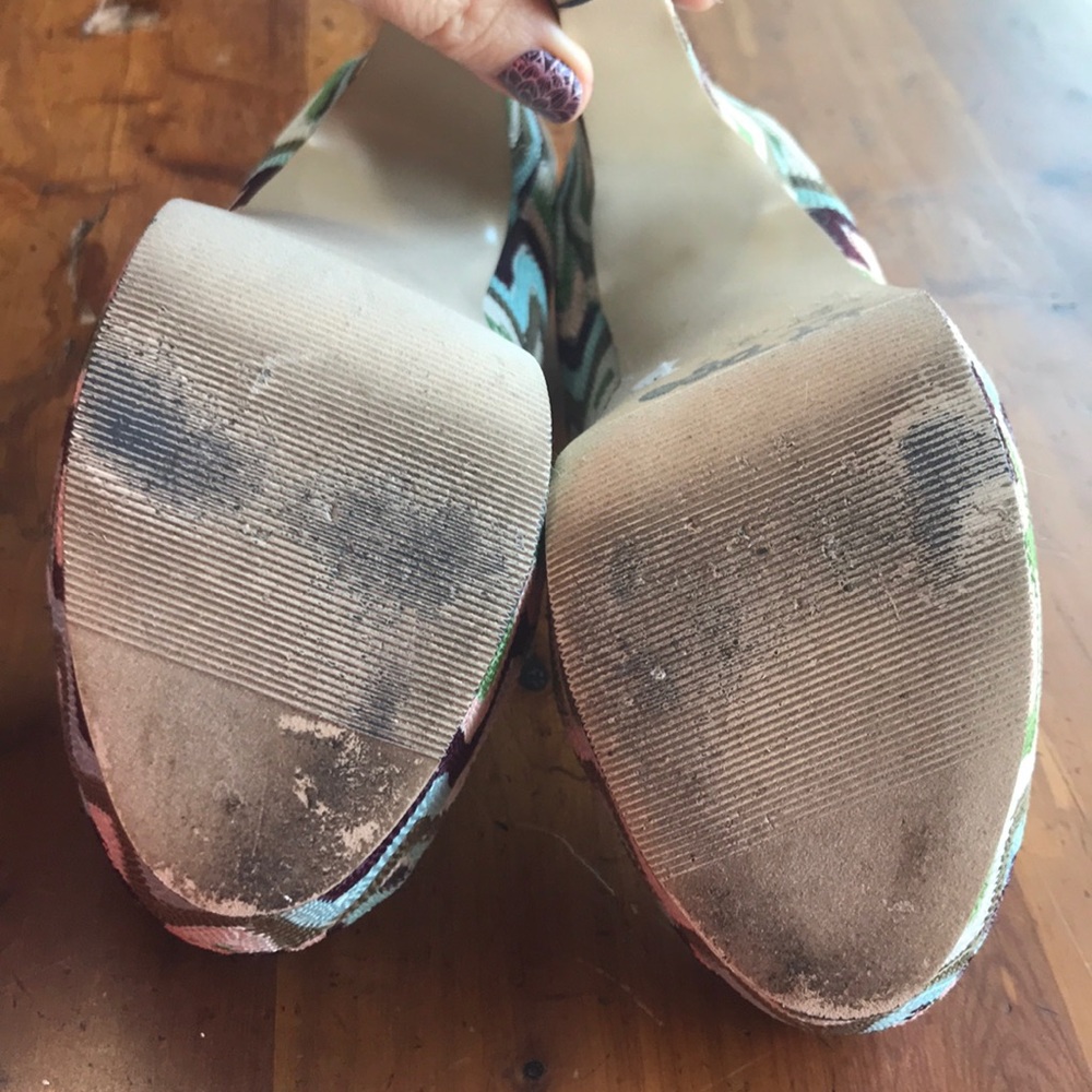 Madden Girl chevron platform pumps - Picture 4 of 6